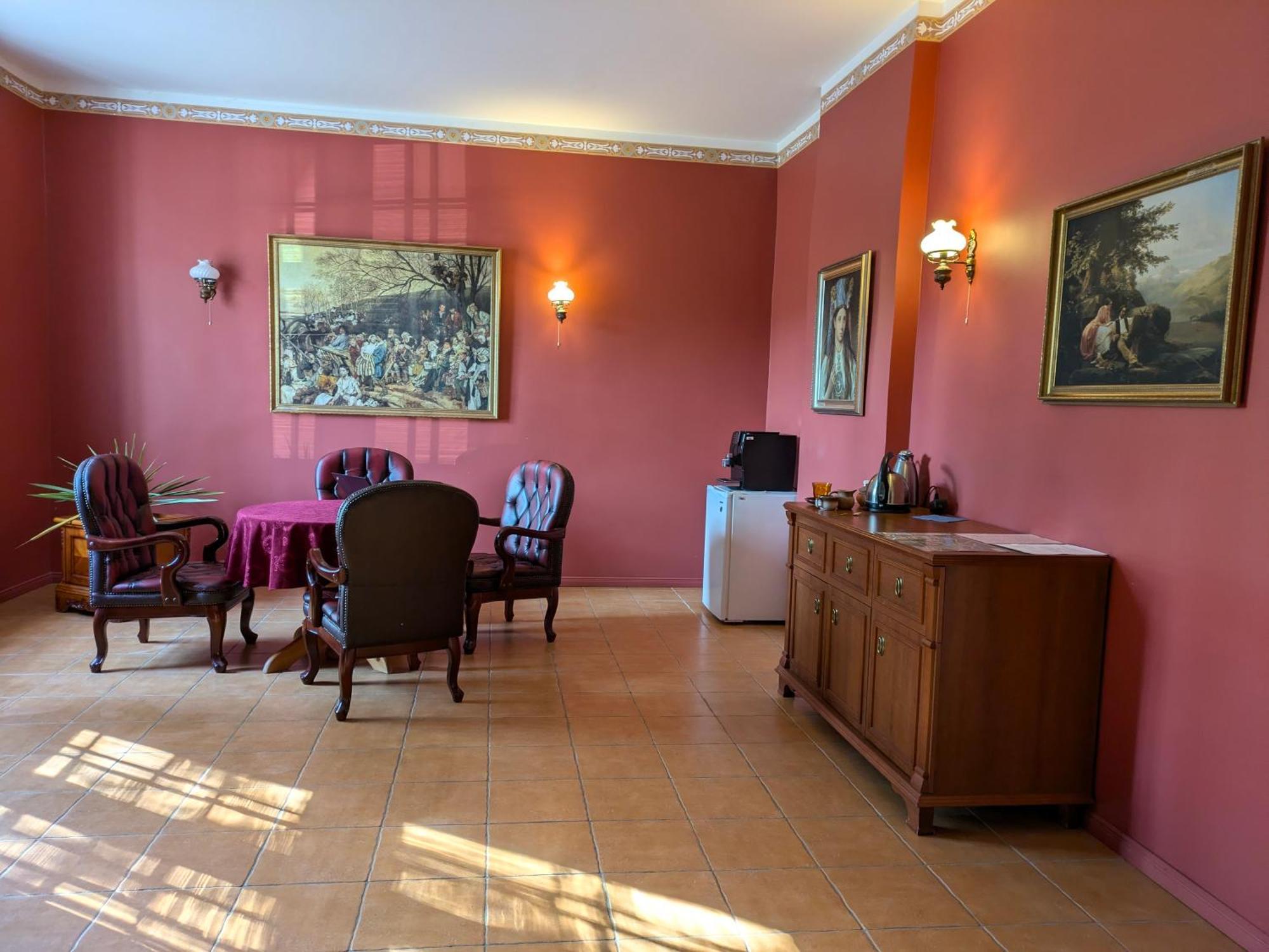 Palmse Manor Guesthouse Exterior photo